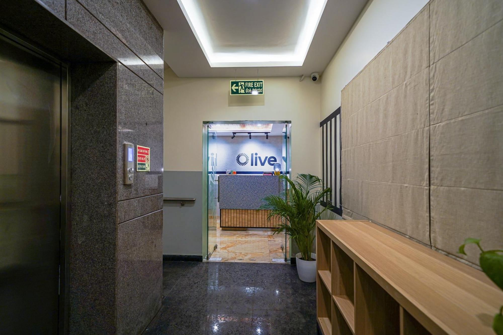 מלון העיר בנגלור Olive Zip Sanjay Nagar By Embassy Group מראה חיצוני תמונה